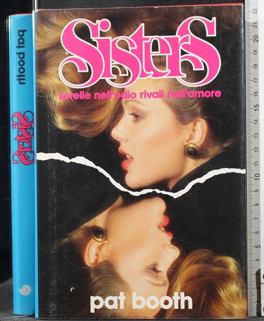 Sisters - Pat Booth - copertina