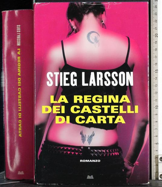 regina dei castelli di carta - Stieg Larsson - copertina