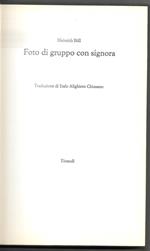 Foto di gruppo con signora