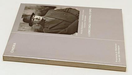 L' Uomo Dagli Occhiali D'Oro - copertina