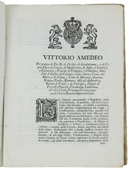 Vittorio Amedeo Per Grazia Di Dio Re Di Sicilia, Di Gerusalemme, E Di Cipro ... La Dignità Provenendo À Magistrati Dalla Giurisdizione, & Autorità, Che Loro Si Conferisce Dal Sovrano, - Amedeo Vittorio Bedini - copertina
