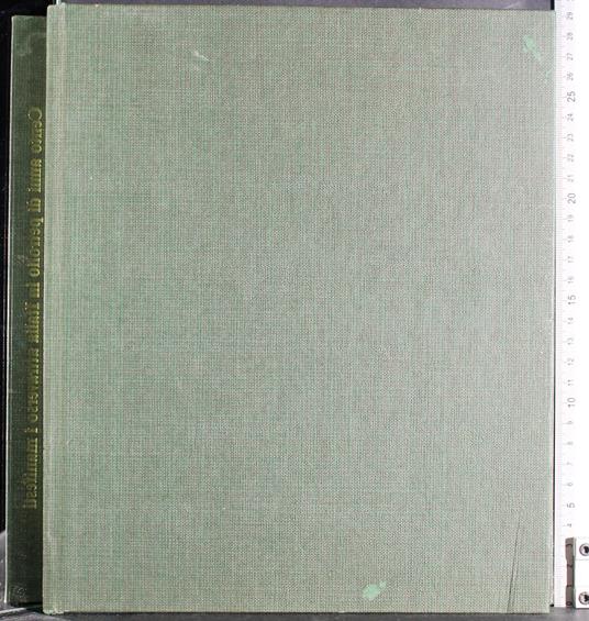 Cento anni di petrolio in Italia attraverso i manifesti - copertina