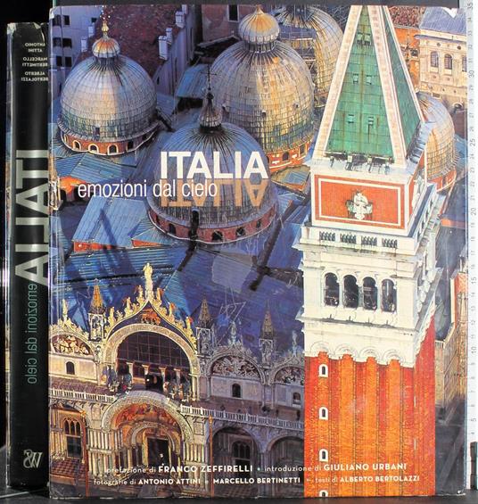 Italia. Emozioni dal cielo - copertina