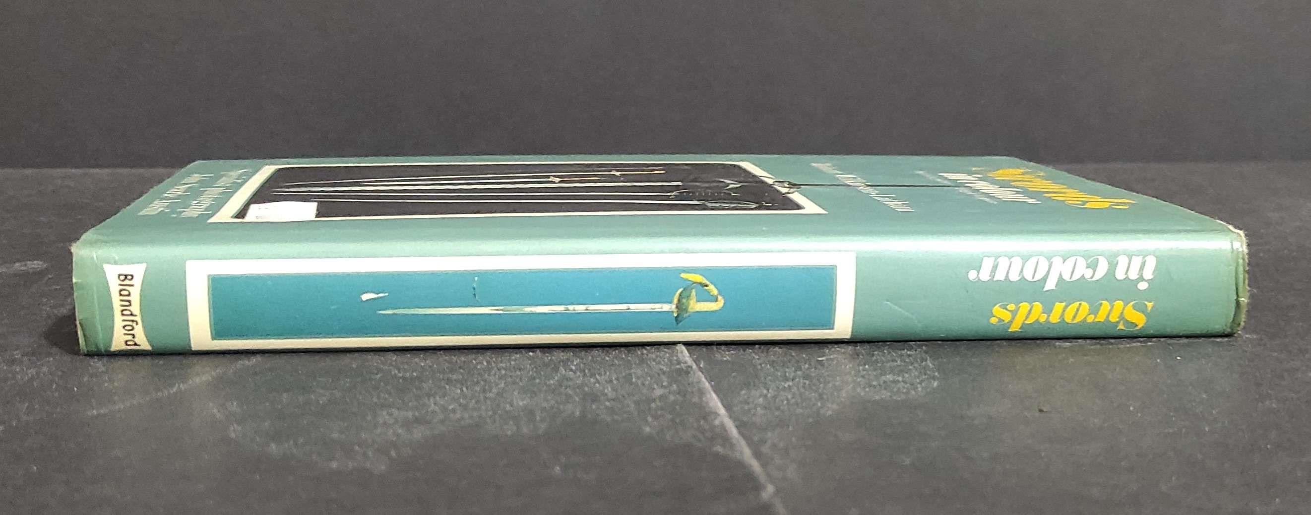 Swords in Colour - R. Wilkinson-Latham - Ed. Blandford - 1977