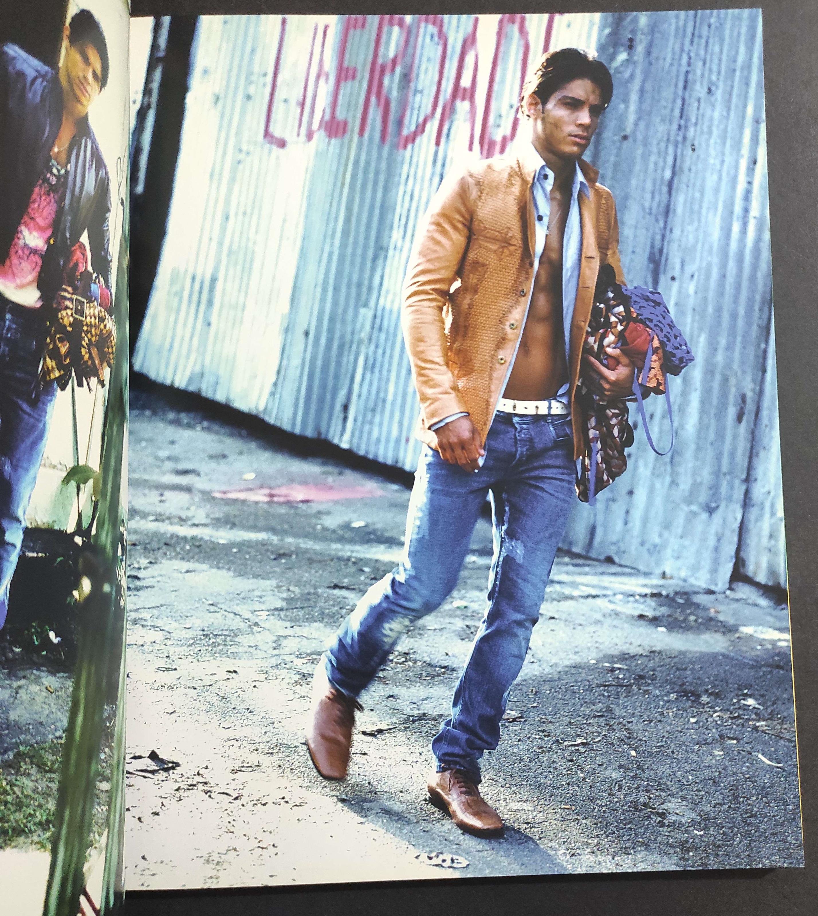 Fighters and Flowers - M. Roberts - Roberto Cavalli - Uomo Spring/Summer 2009