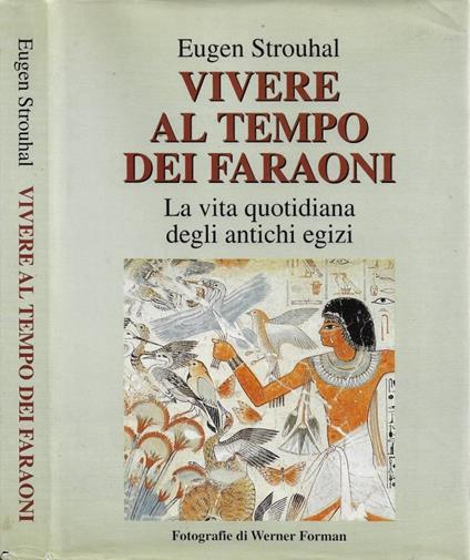 Vivere al tempo dei Faraoni - copertina