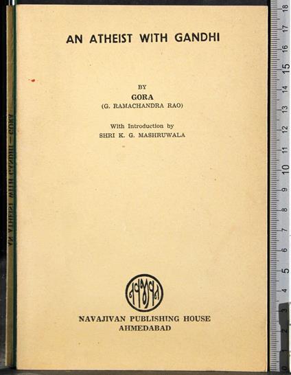 An atheist with Gandhi - copertina