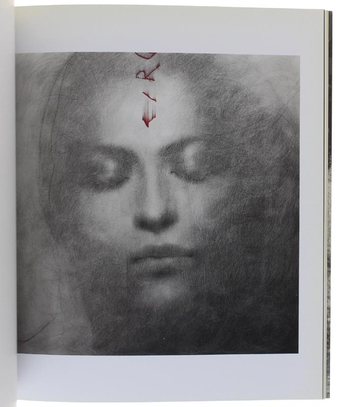 OMAR GALLIANI di perle di seta