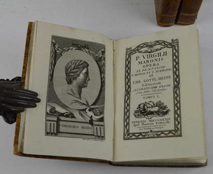 P. Virgilii Maronis Opera ex Recensione N. Heinsii et P. Burmanni ad Chr. Gottl. .Heyne Editionem accuratissime exacta Cum Notis Selectioribus - Publio Virgilio Marone - copertina