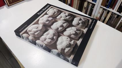 Piero Manzoni - Germano Celant - copertina