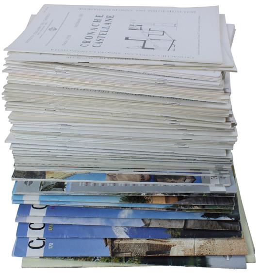 Cronache Castellane: 1990-2011. Raccolta Di 68 Fascicoli. - Istituto Italiano Dei Castelli. - Istituto Italiano Dei Castelli, - 1990 - copertina