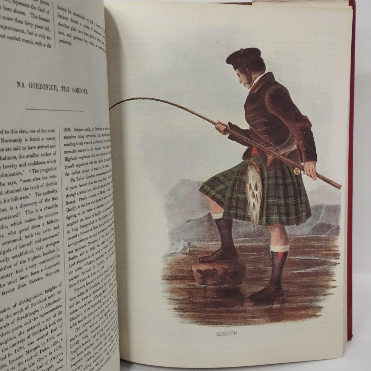 The Clans of the Scottish Highlands: The Costumes of the Clans