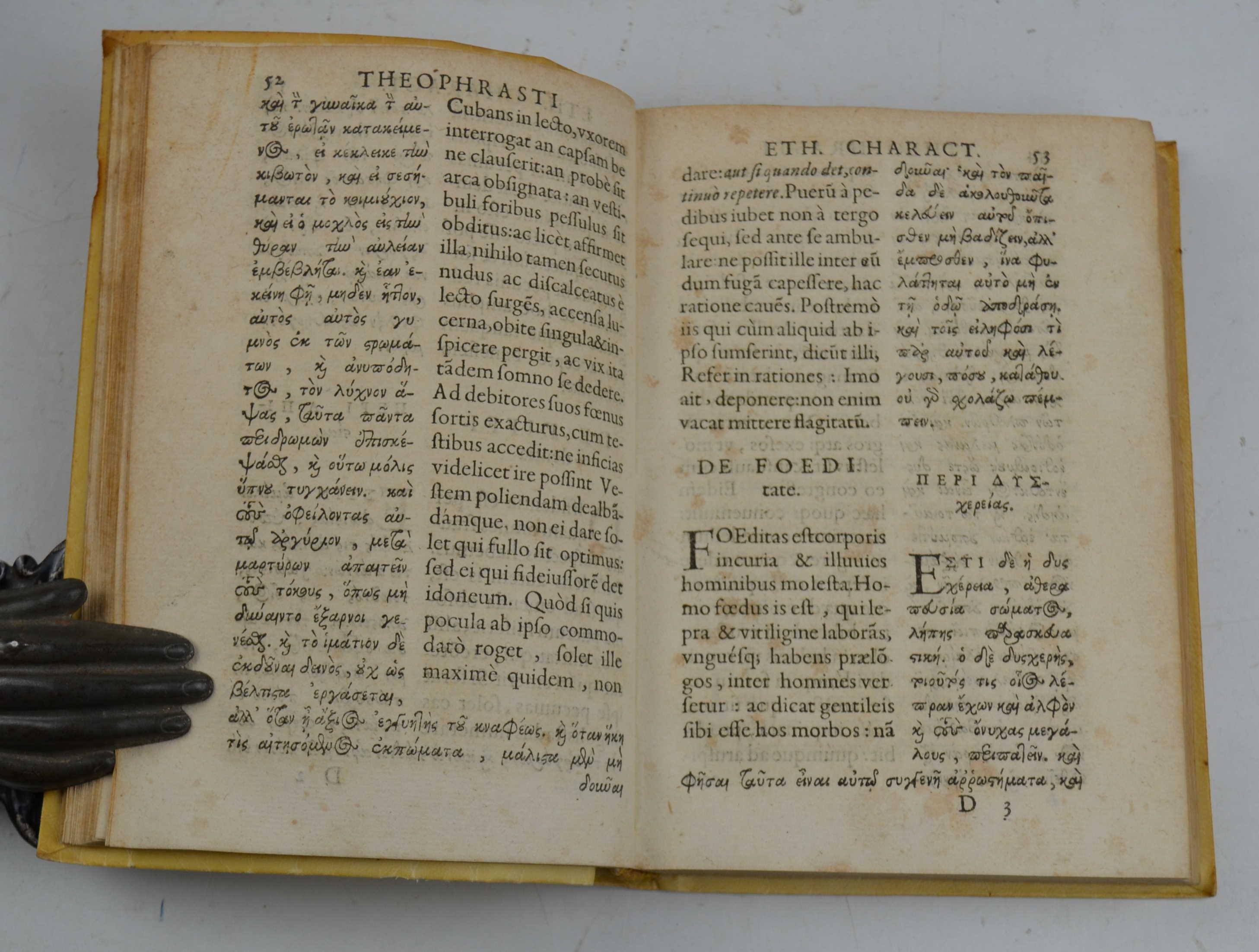 Theophrasti notationes morum. Isaacus Casaubonus recensuit, in Latinum sermonem vertit, & libro commentario illustravit. Editio ultima recognita, ac infinitis in locis ultra praecedentes aucta & locupletata…