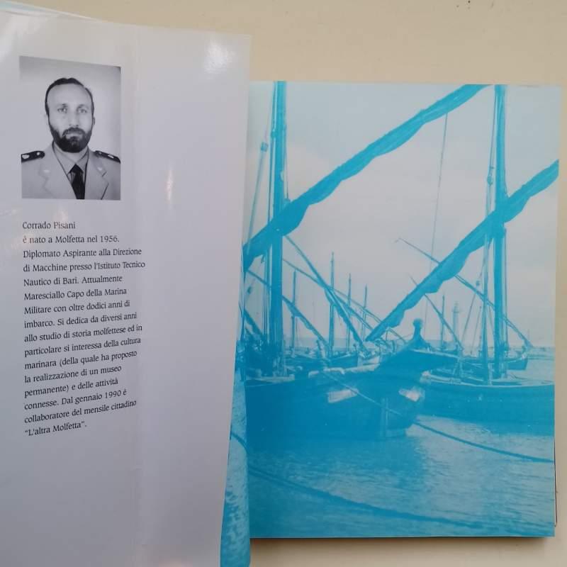 Molfetta Una Città Riflessa Nel Suo Porto( 1995)