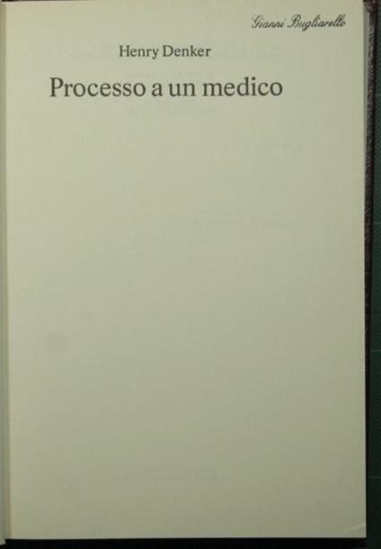 Processo a un medico - Henry Denker - copertina