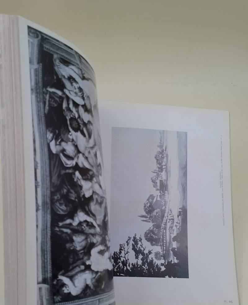 Cent Trente Chefs-Oeuvre De L'Art Francais Du Moyen Age Au Xx Siecle