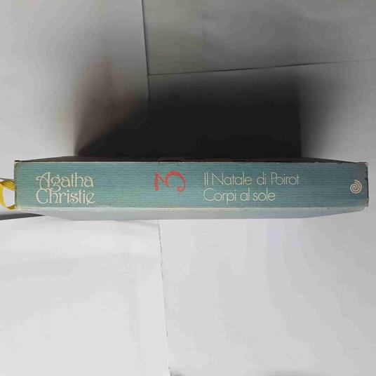 Agatha Christie Il Natale Di Poirot + Corpi Al Sole Narrativa Club - Agatha Christie - copertina