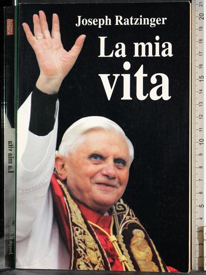 mia vita - Benedetto XVI (Joseph Ratzinger) - copertina