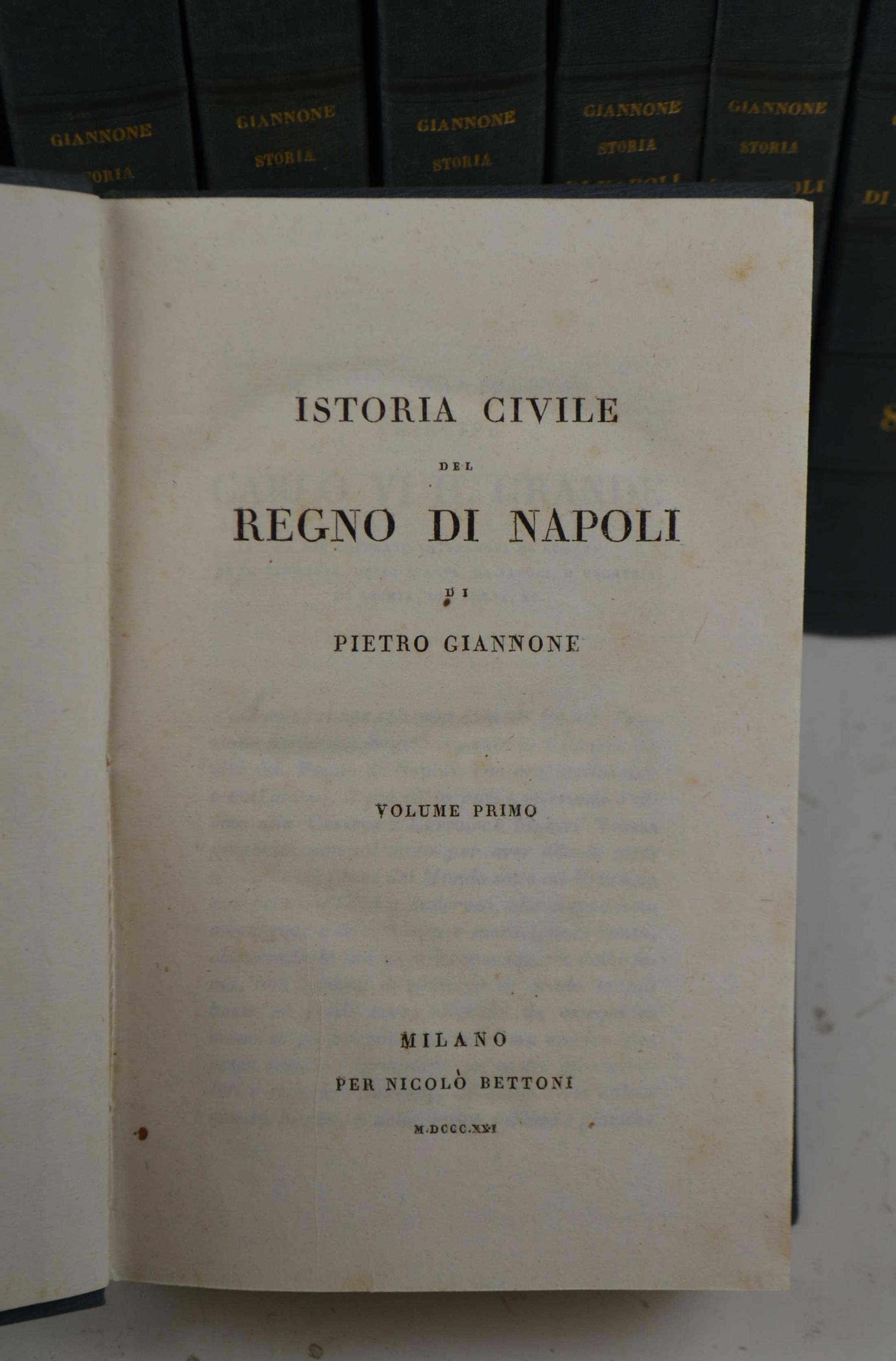 Istoria civile del Regno di Napoli