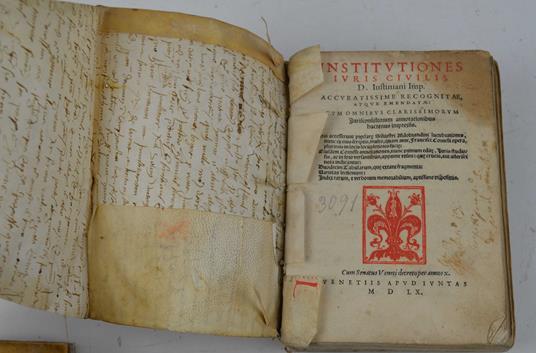 Institutiones iuris civilis… accuratissime recognitae etque emendatae… - copertina