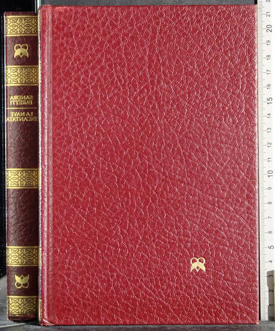 nave incantata - Sandra Paretti - copertina