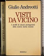 Visti da vicino