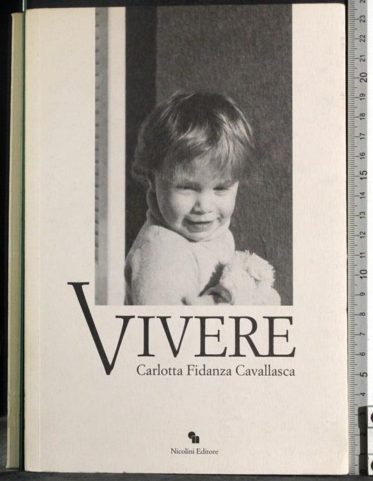 Vivere - copertina