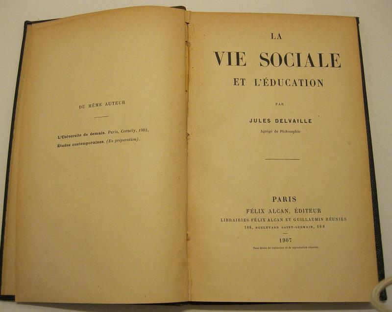 La vie sociale et l'education