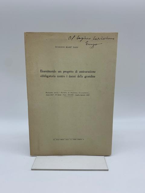 Esaminando un progetto di assicurazione obbligatoria contro i danni della grandine - copertina