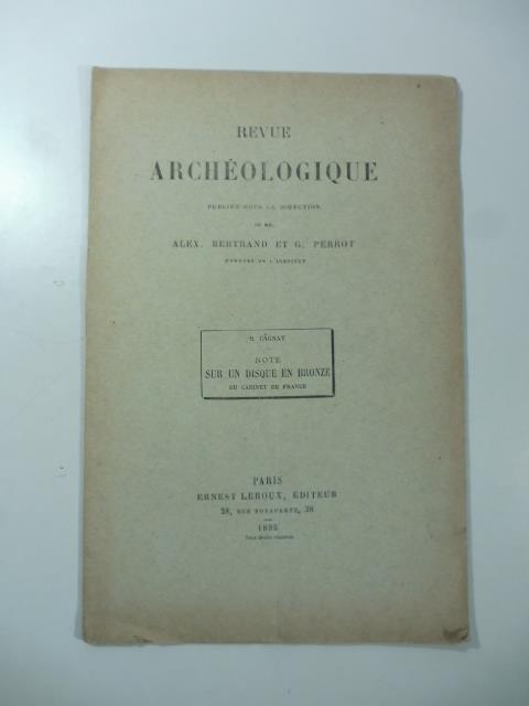 Sur un disque en bronze du cabinet de France - copertina