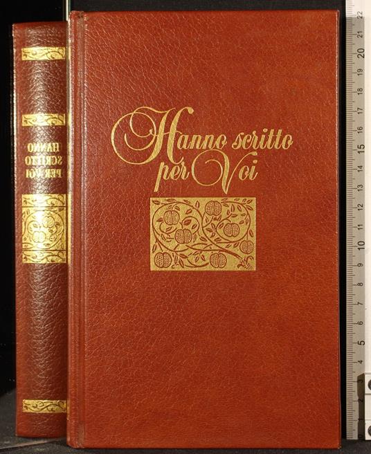 Hanno scritto per voi - copertina
