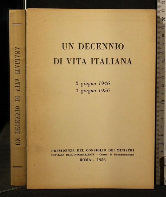 Un Decennio di Vita Italiana - copertina