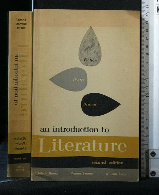 An Introduction To Literature - copertina