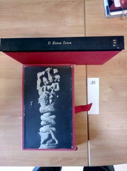 Kama Sutra - Vatsyayana - 1964 - Editori Associati - Illustrato + Custodia - 010 - Mallanaga Vatsyayana - copertina