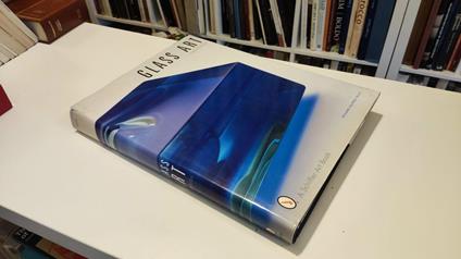 Glass Art from UrbanGlass - copertina