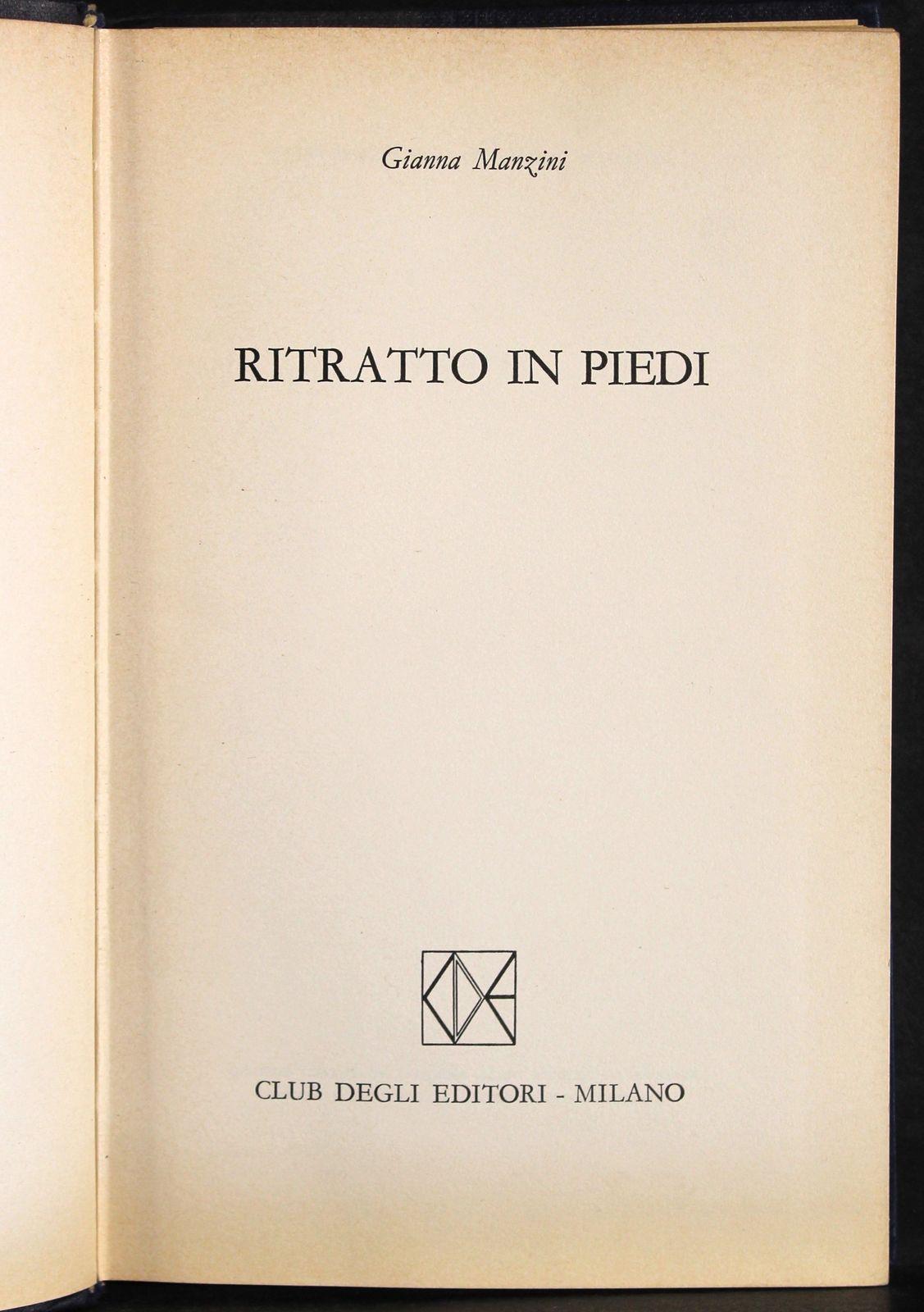 Ritratto in piedi