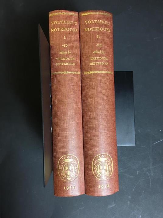 Voltaire's Notebooks. Institut et Musèe Voltaire. 1952. Voll. I-II - Theodore Besterman - copertina