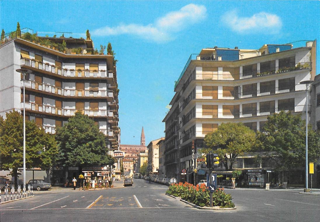 Libreria Biblos di Costa Pierandrea
