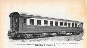 Una delle nuove carrozze di terza classe Gruppo 33.00 appena entrate in servizio. Stampa 1947 - copertina
