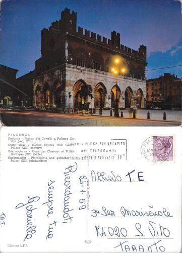 Piacenza. Notturno. Piazza dei Cavalli e Palazzo Gotico. Viaggiata 1969 - copertina