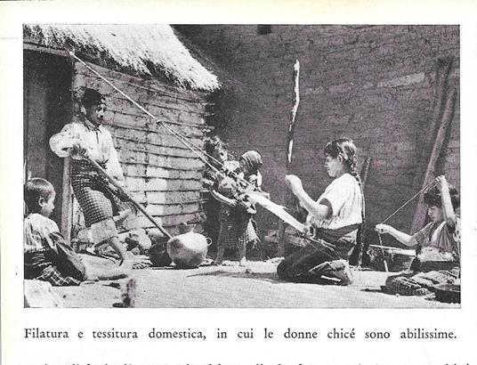 Filatura e tessitura domestica in cui le donne chicé (quiché)sono abilissime (Guatemala). Stampa 1934 - copertina