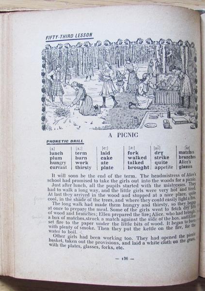 The Girl?S Own Book. Classes De Première Année, 1919 - 3