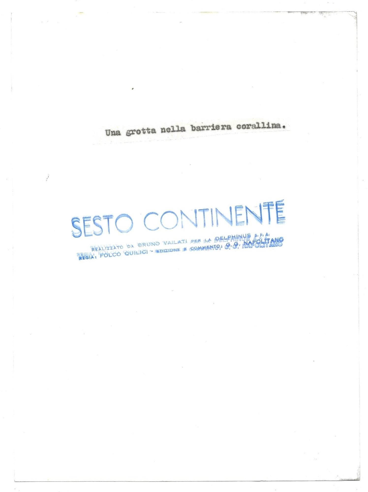 FOTO per SESTO CONTINENTE - Una grotta nella Barriera Corallina con Timbri