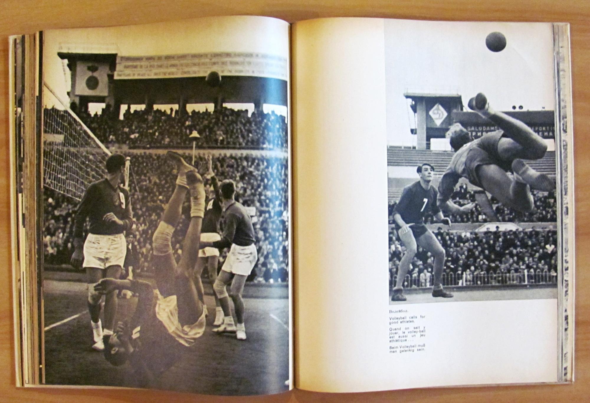 VI FESTIVAL MONDIALE DELLA GIOVENTù - MOSCA, 1957 con FOTO