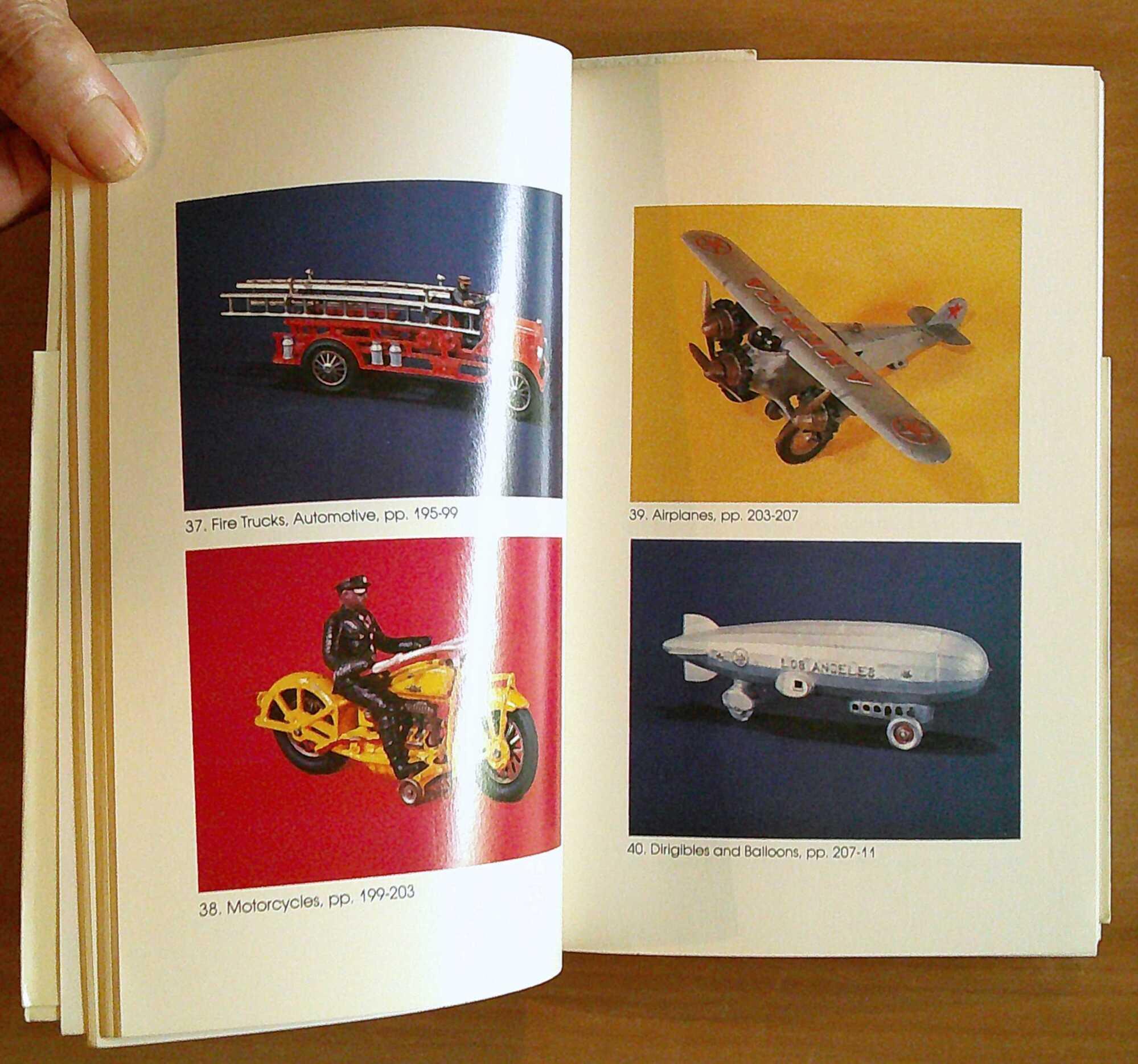 The Warner Collector'S Guide To American Toys, 1981