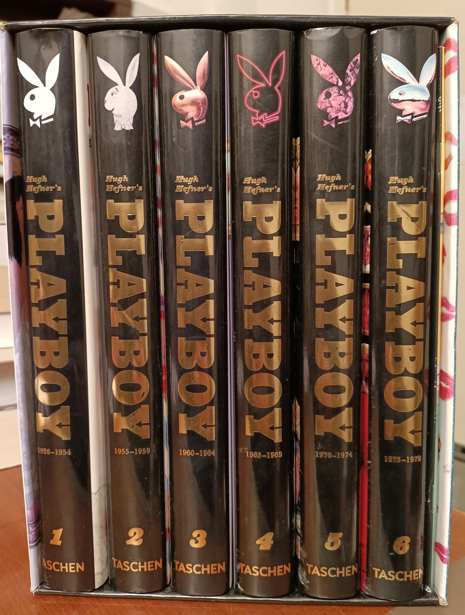 Hugh Hefner's Playboy (6 vol. + inserto in cofanetto)