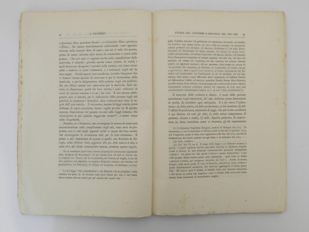 Sulla storia del cognome a Bologna nel secolo XIII. Saggio di uno studio comparativo sul nome di famiglia in Italia nel medio evo e nella età romana