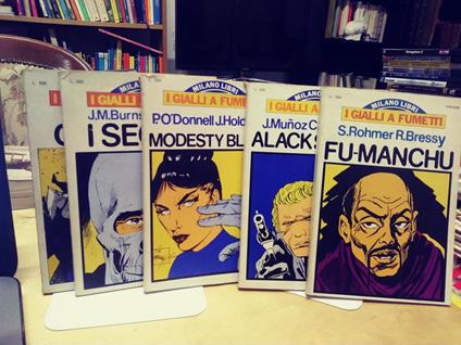 I Gialli a fumetti milano libri serie 1 -5 - copertina