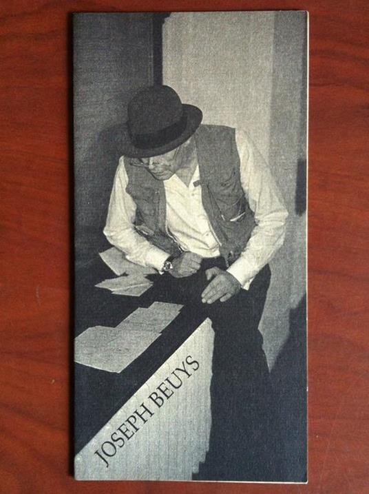 Invito alla mostra di Joseph Beuys Galleria Mudina Milano Gennaio 1993 - E10437 - copertina