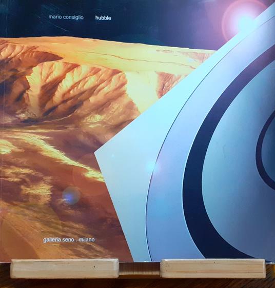 Mario Consiglio. Hubble - copertina